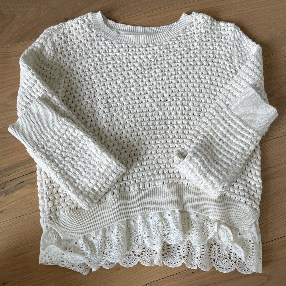 Gap sweater